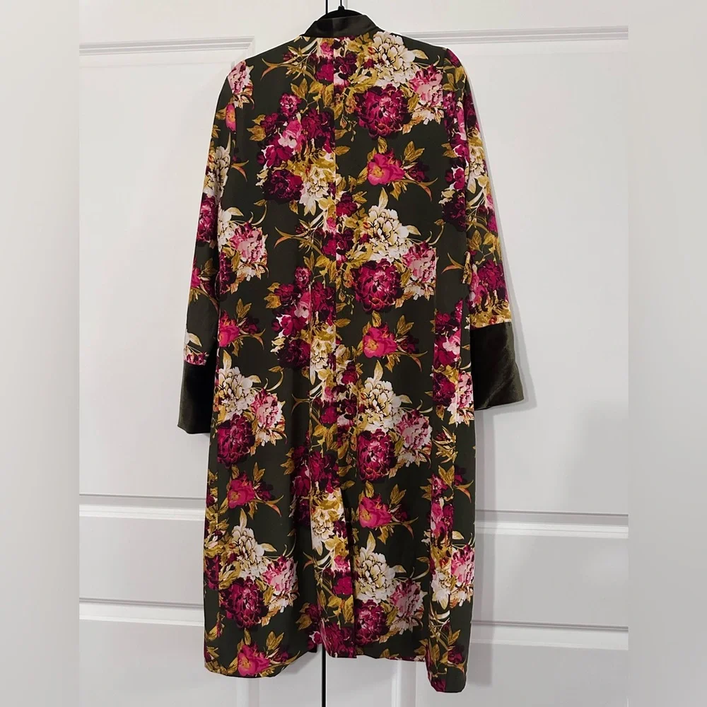 New York & Company Olive & Floral Long (45”) Kimono, size M, worn once - Picture 3 of 11